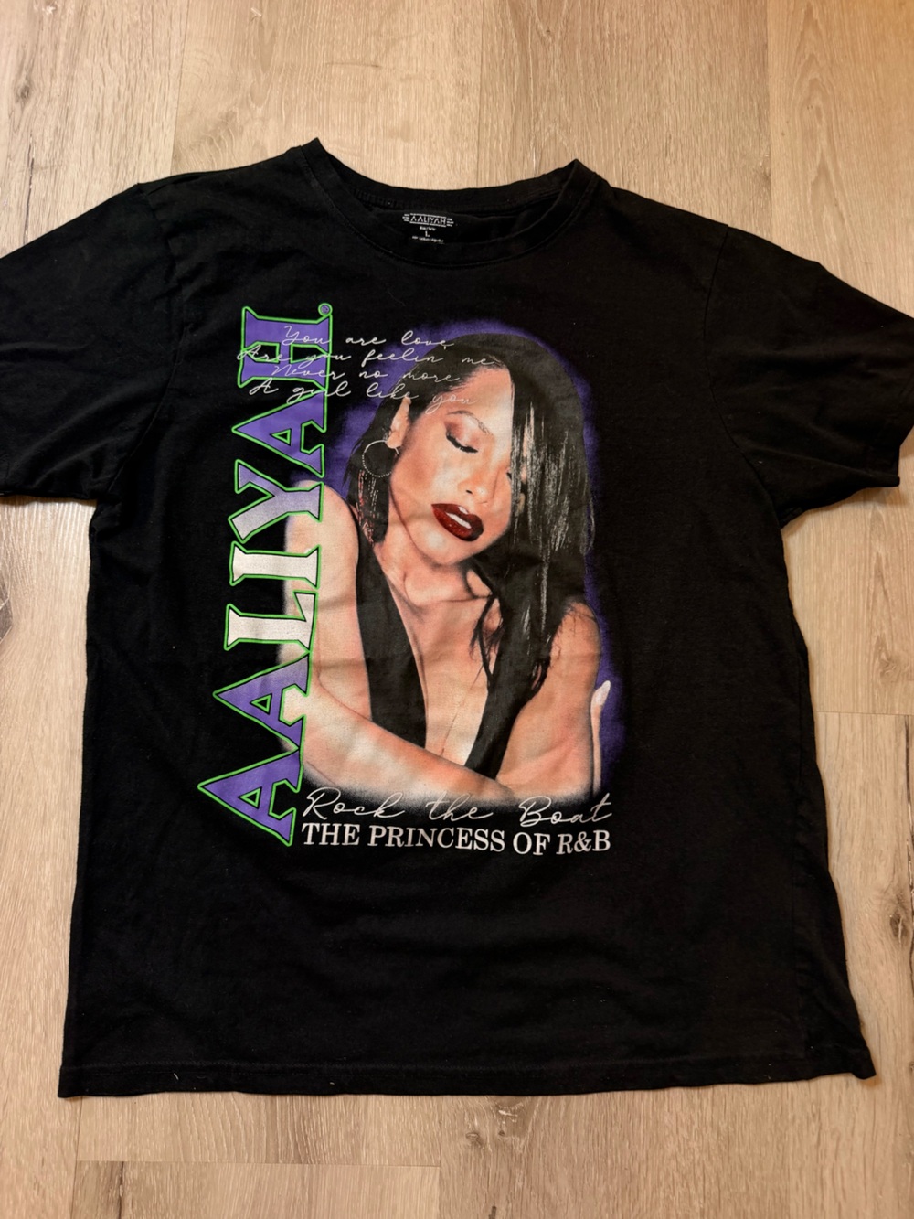 Vintage Style Aaliyah "Rock The Boat" Graphic Tee - Size Large